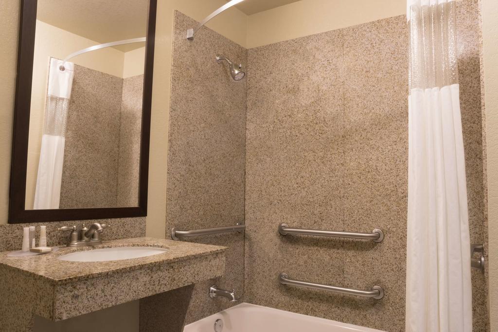 Best Western Houston Bush Iah Intercontinental Airport Inn Humble Exterior foto